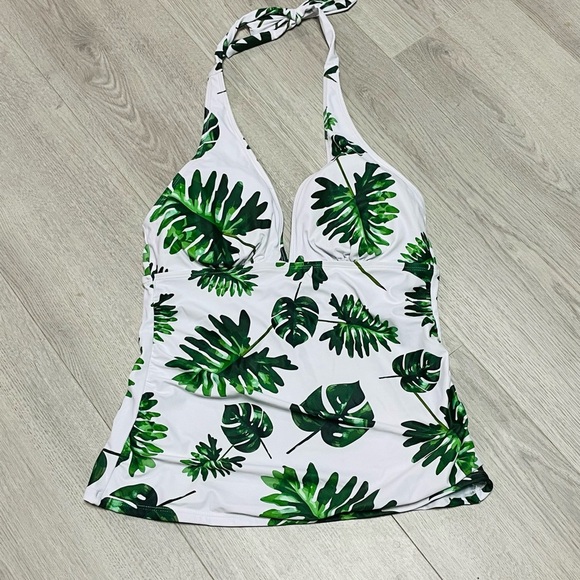 Swim Top Tropical Leaf Print Halter Style - Picture 1 of 11